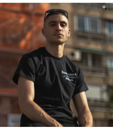 Camiseta Perros Callejeros x Bestiario - WE RESIST