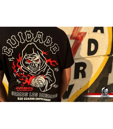 Camiseta Cuidado - BUKANEROS