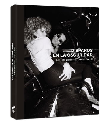 DISPAROS EN LA OSCURIDAD - LUBURUAK