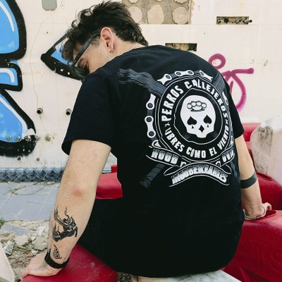 Camiseta Hood - Perros Callejeros