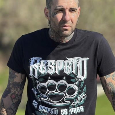 Camiseta Respeto - Perros Callejeros