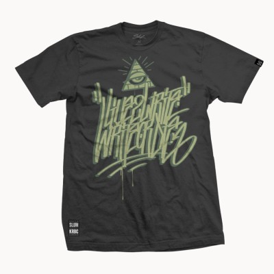 Camiseta Live to Write Black – Slum Wear