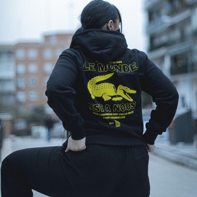 Hoodie Le Monde Est A Nous - We Resist