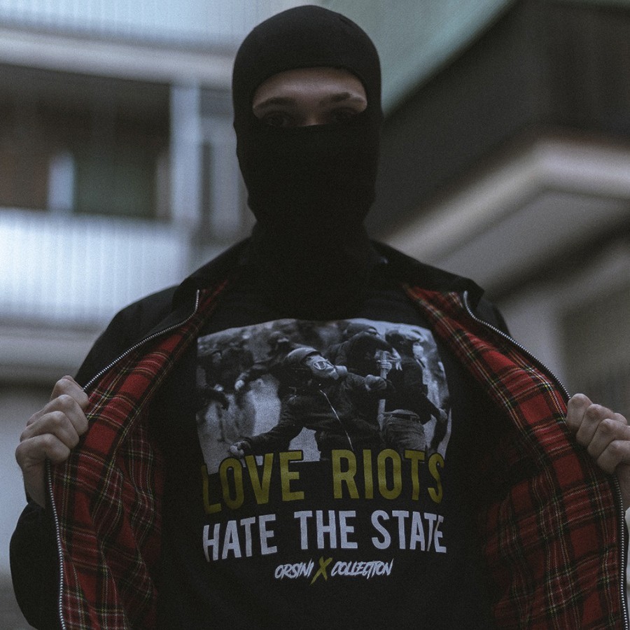 Camiseta Love Riots - Freelife