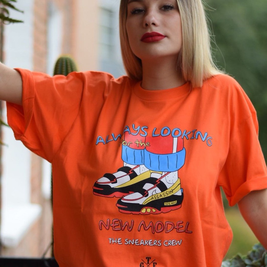 Camiseta Always looking for the new model  - Tgte