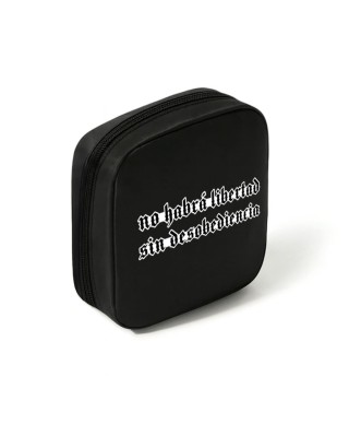 Neceser desobediencia  - Hard Way