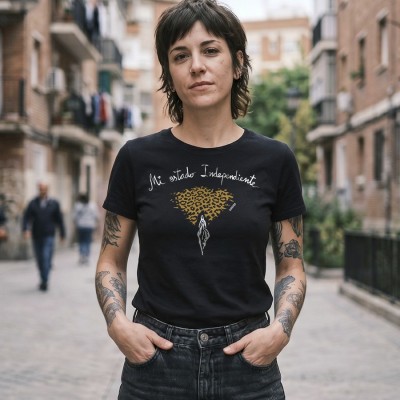 Camiseta Mi estado independiente Entallada - Barrioka
