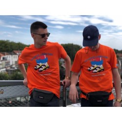 Camiseta Always looking for The new model  - TGTE